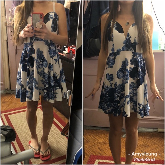 ❌SOLD❌ Lulus Strapless Blue Floral Dress - Picture 7 of 7